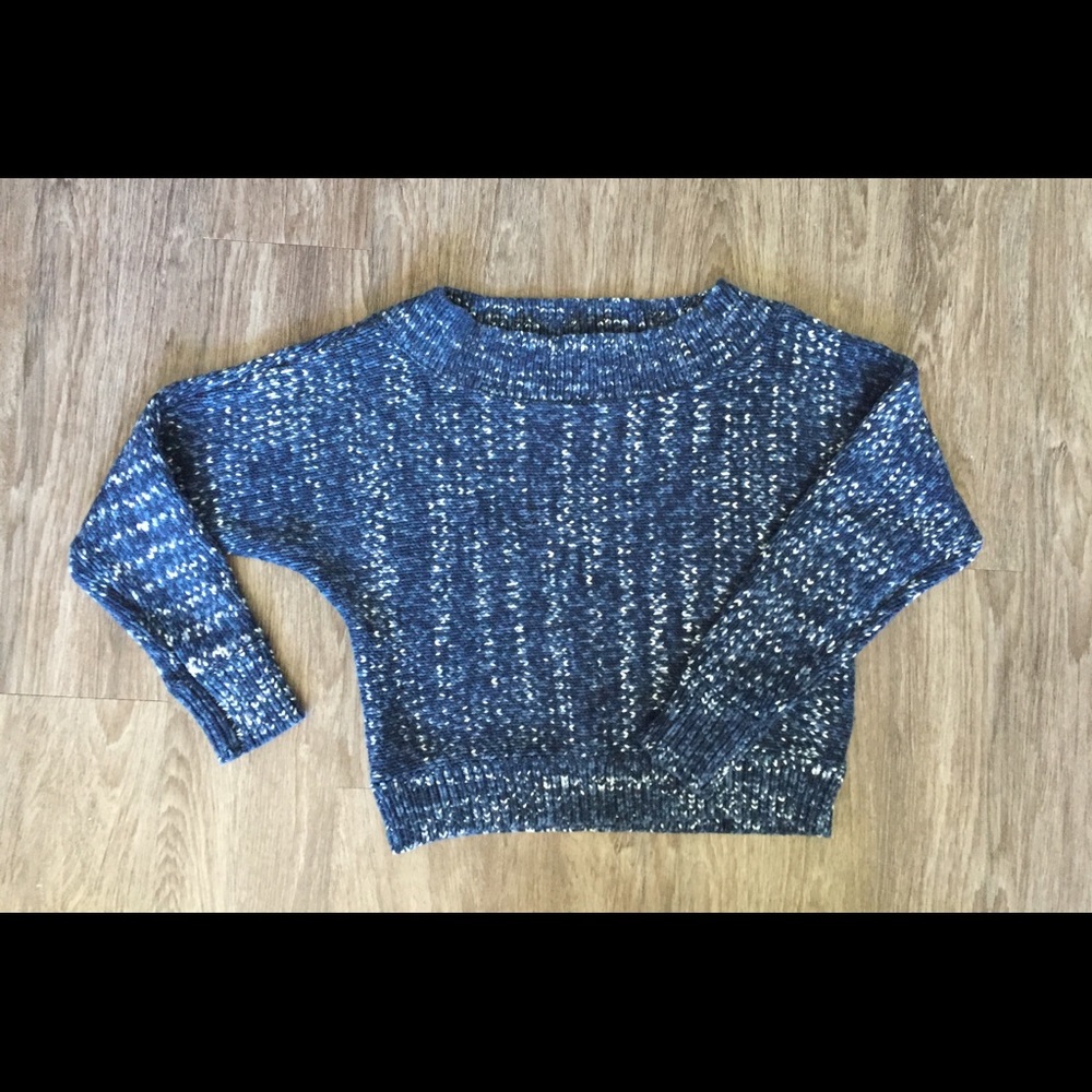 GAP Off-the-Shoulder Top